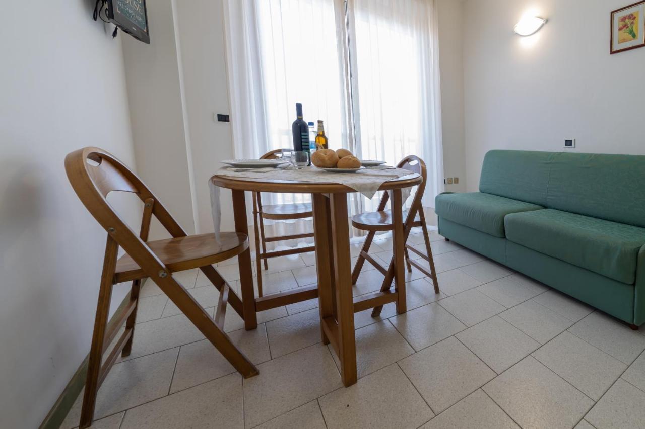 Residence Hotel Club House カットーリカ エクステリア 写真