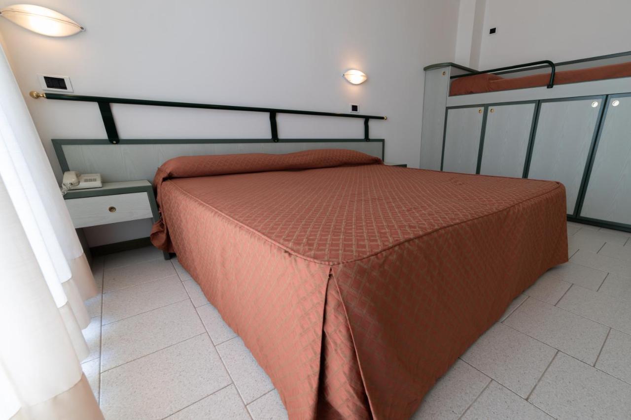 Residence Hotel Club House カットーリカ エクステリア 写真